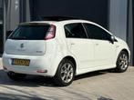 Fiat Punto Evo 0.9 TwinAir Lounge / Schuifdak / Pano / Navi, Voorwielaandrijving, 101 pk, Gebruikt, Euro 6