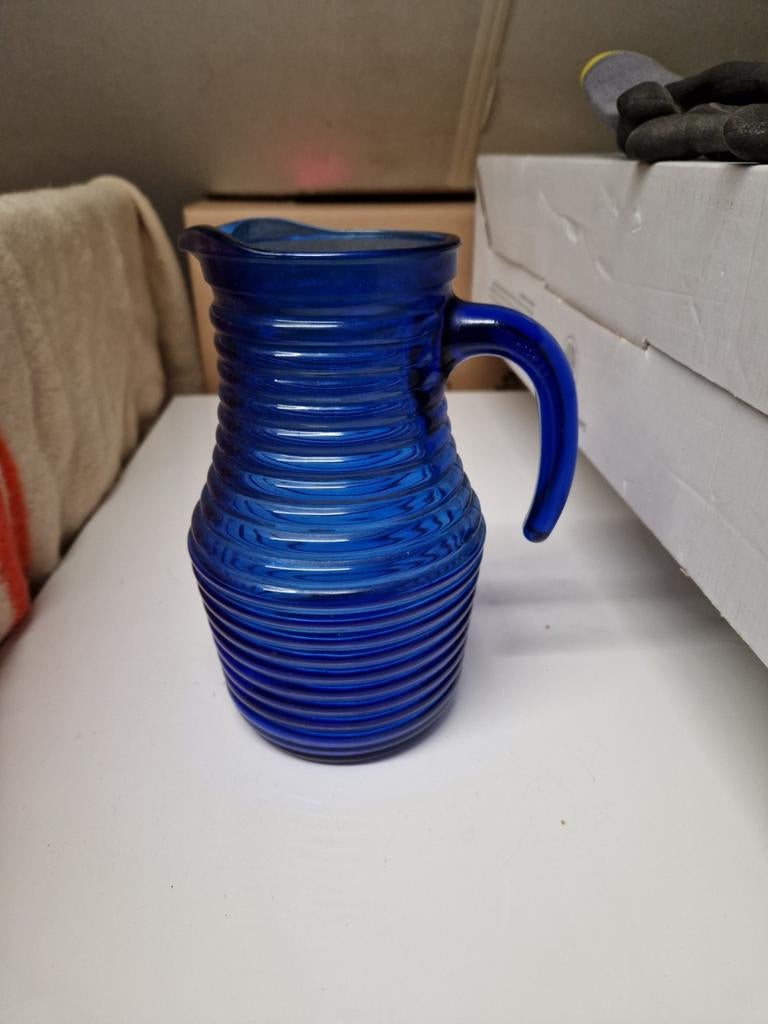 Blauwe glazen waterkan/wijnkaart, Ophalen of Verzenden, Gebruikt, Glas