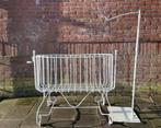 Witte gietijzeren wieg,  inclusief sluierstok, Ophalen of Verzenden, Gebruikt, Wieg