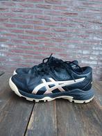 Meisjes sportschoenen maat 33 - Kunstgras, Asics, Ophalen of Verzenden