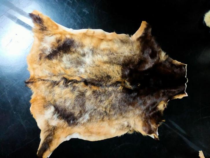 Vintage Dierenhuid - Decoratief, Huis en Inrichting, Stoffering | Tapijten en Kleden, Gebruikt, 50 tot 100 cm, 50 tot 100 cm, Overige vormen