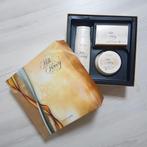 Oriflame milk and honey gold gift set / giftbox, Ophalen of Verzenden, Nieuw, Bad & Douche