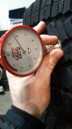 Winterbanden Ram 1500 inclusief.TMC sensoren, Auto-onderdelen, Banden en Velgen, Ophalen, Gebruikt, Winterbanden