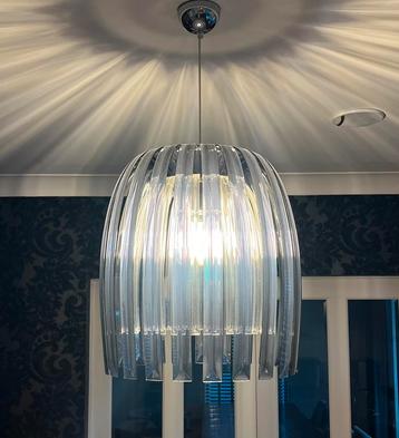 Hanglamp beschikbaar voor biedingen