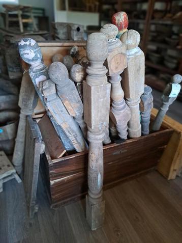 Oude Houten Balusters/Pilaren - Diverse Modellen beschikbaar voor biedingen