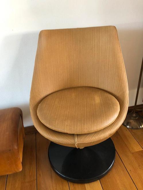 Originele Polaris designstoel Pierre Guariche, Huis en Inrichting, Fauteuils, Gebruikt, Kunststof, 50 tot 75 cm, Minder dan 75 cm