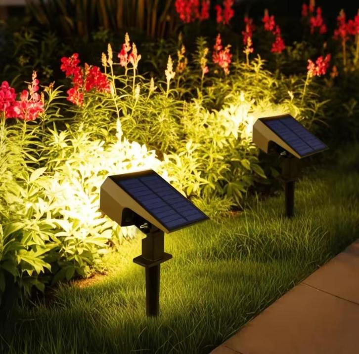 Set van 2 stuks luxe Outdoor Solar LED tuin spots (warm wit), Huis en Inrichting, Lampen | Spots, Nieuw, Vloerspot of Grondspot
