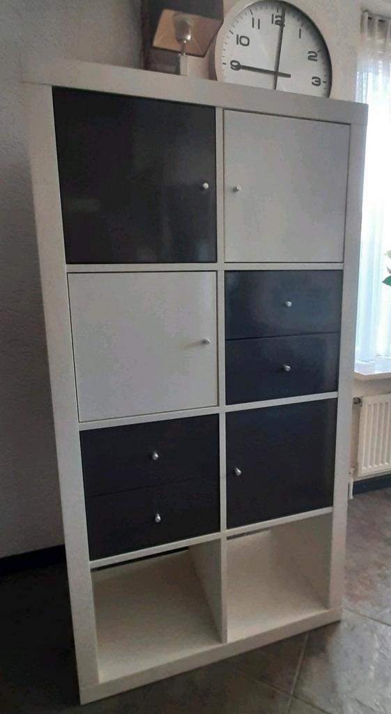 Ikea kallax Vakkenkast met deurtjes en laden, Huis en Inrichting, Kasten | Wandmeubels, Zo goed als nieuw, Ophalen
