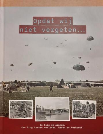 Sticker-boek Opdat wij niet vergeten  beschikbaar voor biedingen