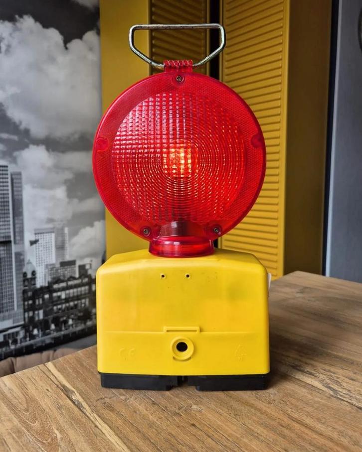 Bouwplaatslamp Nissen, Muziek en Instrumenten, Licht en Laser, Zo goed als nieuw, Licht, Ophalen of Verzenden