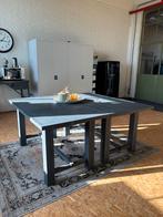 Twee Stevige Eettafels, Huis en Inrichting, Ophalen, Gebruikt, Vijf personen of meer, Overige vormen