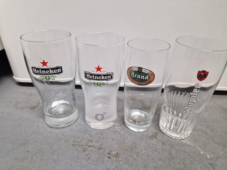 Grote partij bierglazen - Heineken, Brand, Jupiler, Huis en Inrichting, Keuken | Servies, Gebruikt, Glas of Glazen, Overige stijlen