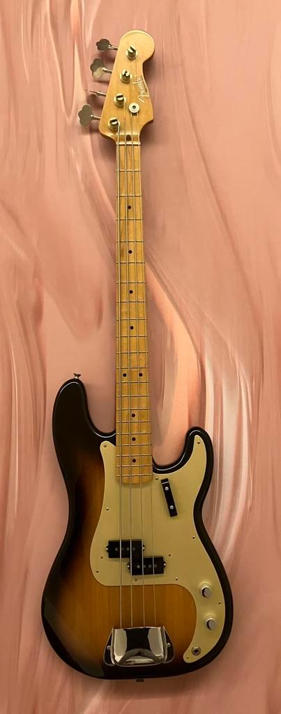 Fender Precision Classic 50, Muziek en Instrumenten, Snaarinstrumenten | Gitaren | Bas, Zo goed als nieuw, Ophalen