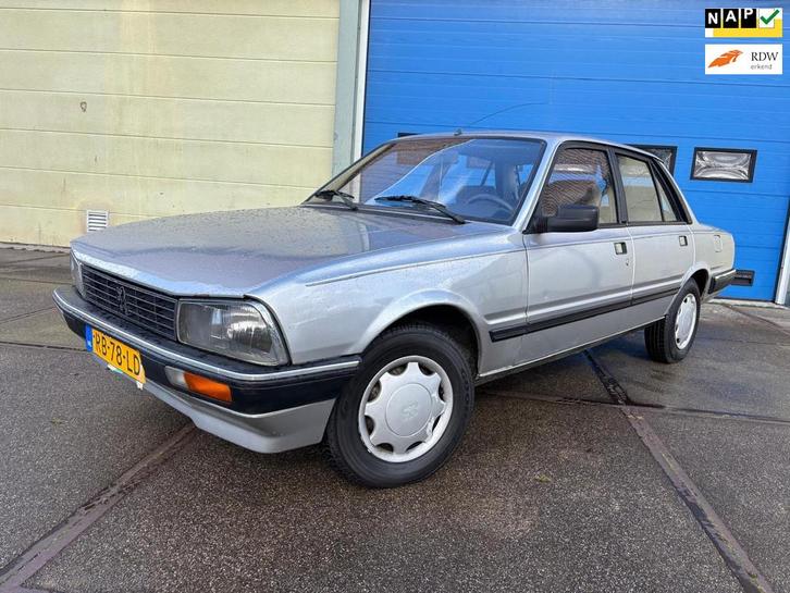 Peugeot 505 1.8 GL 1e Eigenaar!, Auto's, Oldtimers, Bedrijf, Te koop, Metallic lak, Peugeot, Benzine, Sedan, Handgeschakeld, Origineel Nederlands