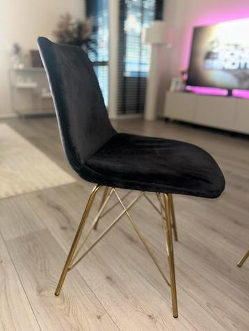 4 Eetkamerstoelen velvet zwart met gouden poten