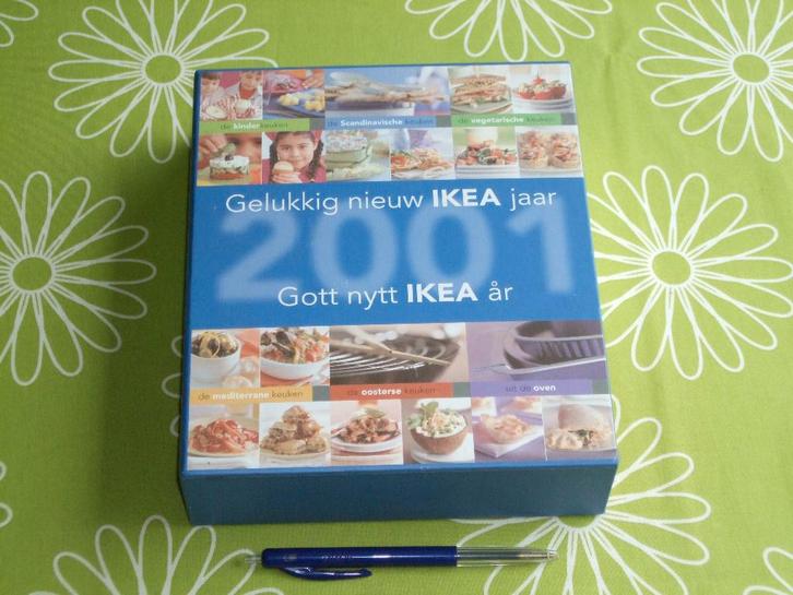 IKEA kookboeken box - Gelukkig nieuw IKEA jaar 2001, Boeken, Kookboeken, Zo goed als nieuw, Voorgerechten en Soepen, Hoofdgerechten