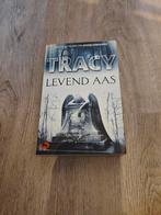 P.J. Tracy - Levend aas, Ophalen of Verzenden, Zo goed als nieuw, P.J. Tracy