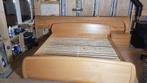 Bed 180x200 met matrassen, Huis en Inrichting, 180 cm, Gebruikt, Bruin, Hout