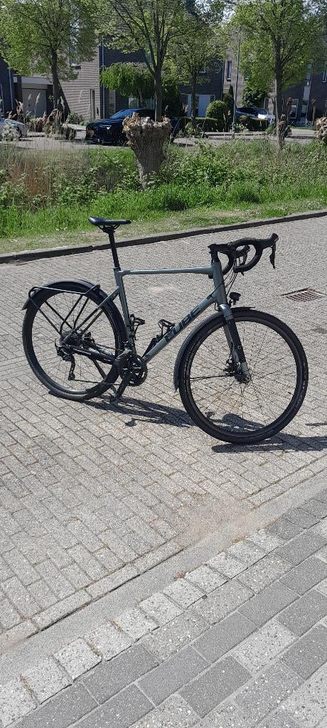 Cube Nuroad FE pro xl, 28 inch, Zo goed als nieuw, 15 tot 20 versnellingen, 57 tot 61 cm