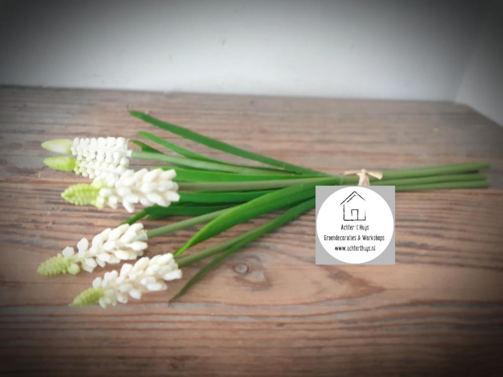 Muscari - kunst witte druifjes, Kunstbloem, Nieuw, Ophalen of Verzenden, 27 cm