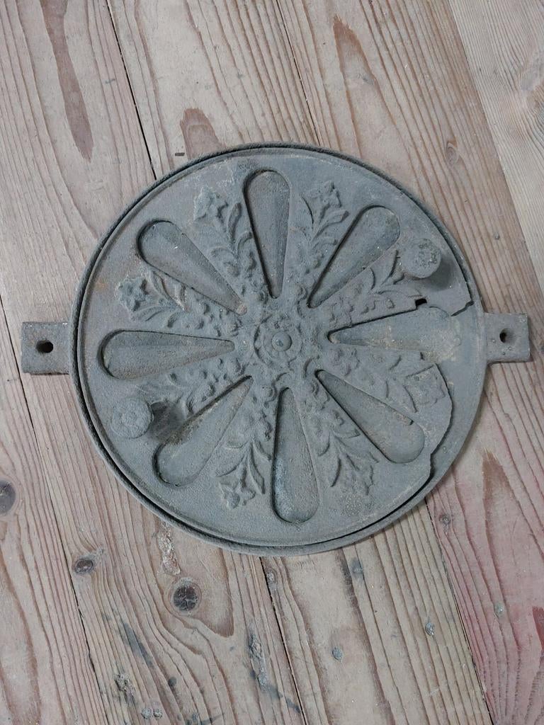 Ventilatierooster antiek, Ophalen of Verzenden, Gebruikt