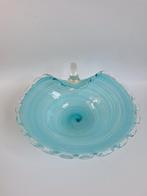 Mooie glazen blauw/ witte murano schaal
10 x 20 x 17,5 cm, Ophalen of Verzenden
