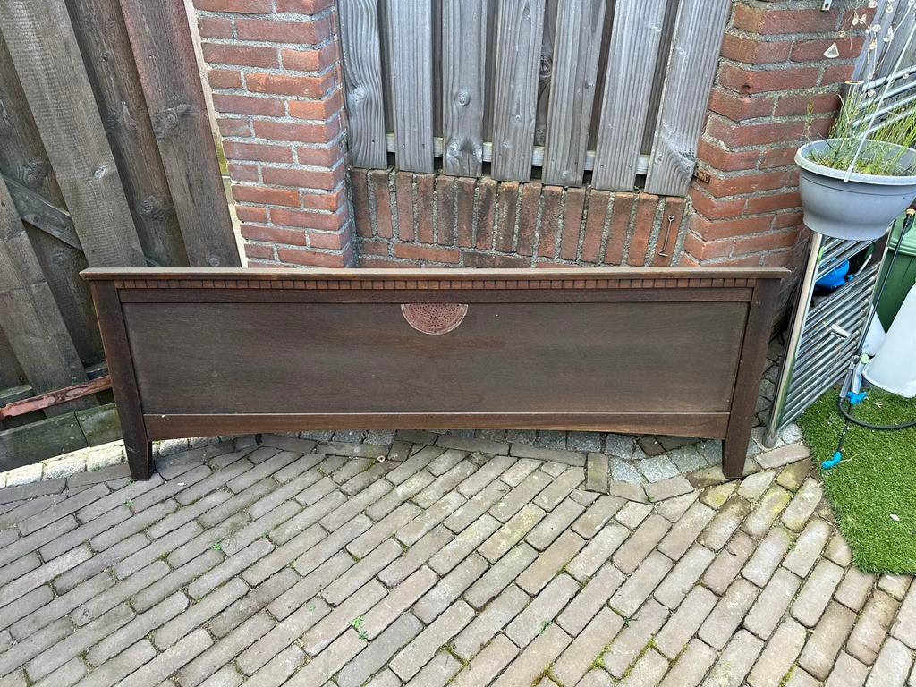 Houten Bedframe 180x200, Antiek en Kunst, Antiek | Meubels | Bedden, Ophalen