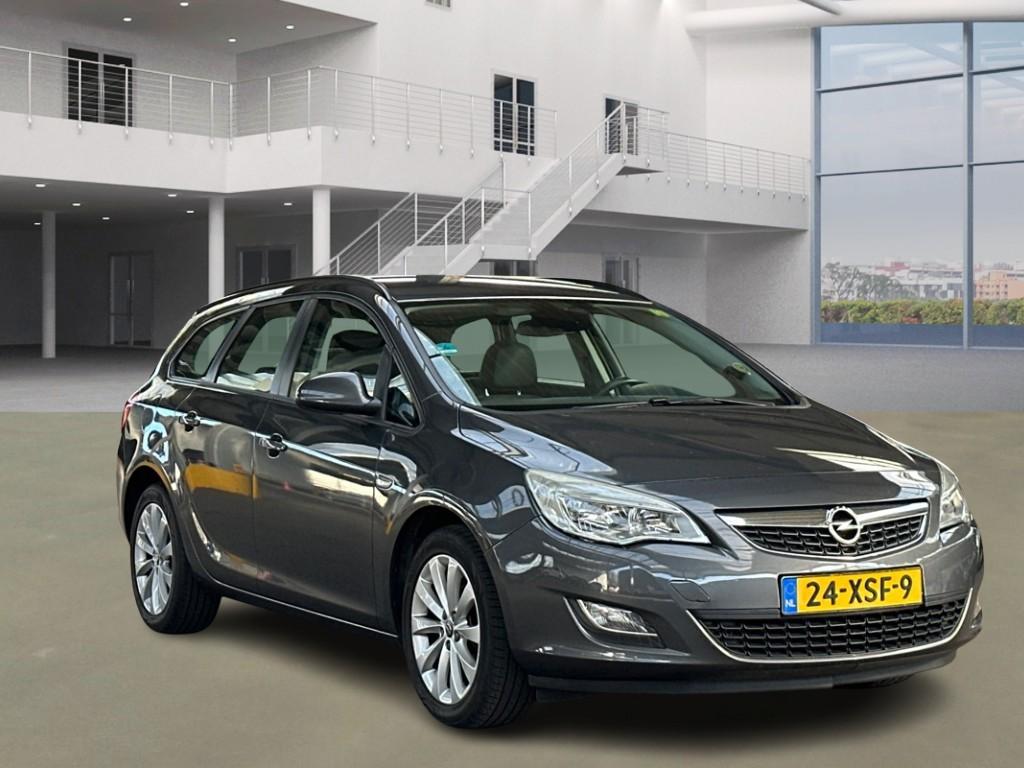 Opel Astra Sports Tourer 1.4 Turbo Anniversary Edition, Auto's, Opel, Voorwielaandrijving, Euro 5, Gebruikt, 4 cilinders