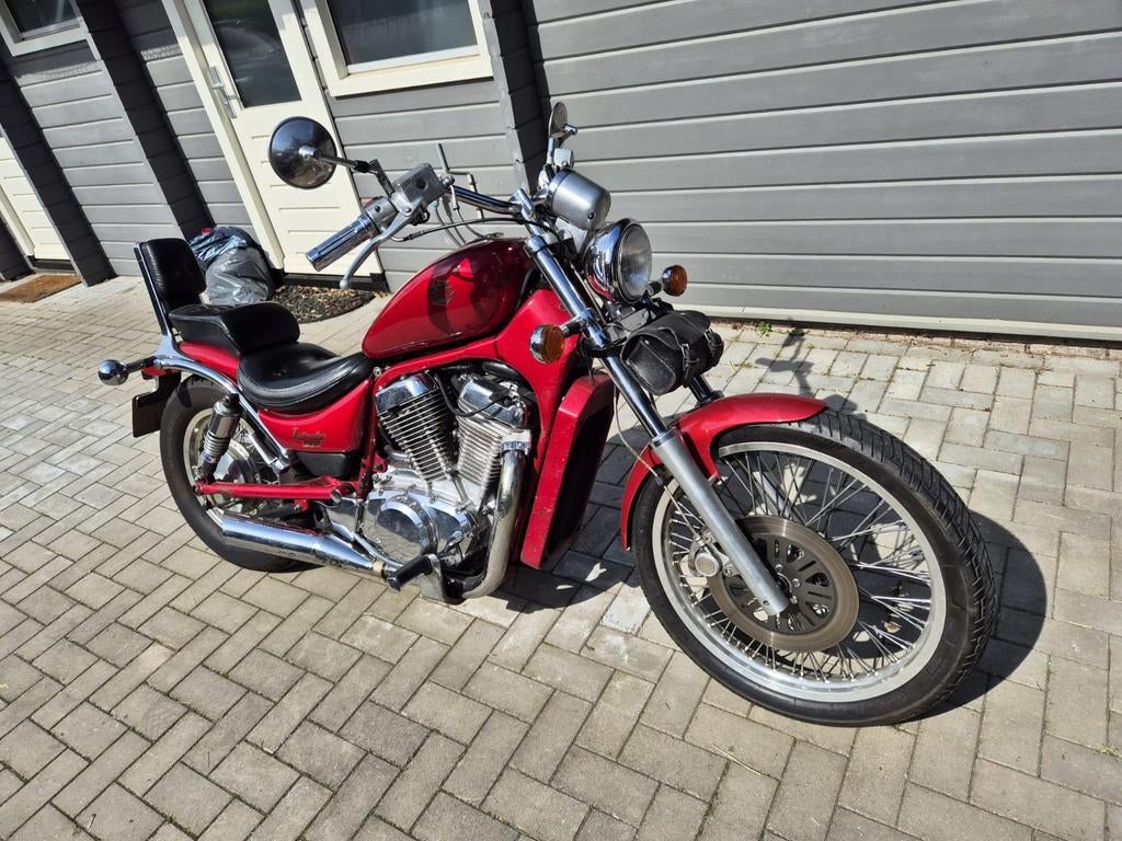 Suzuki VS800 Intruder - 1993 - Opknapper, Cardan-aandrijving, 2 cilinders, Gebruikt, Particulier