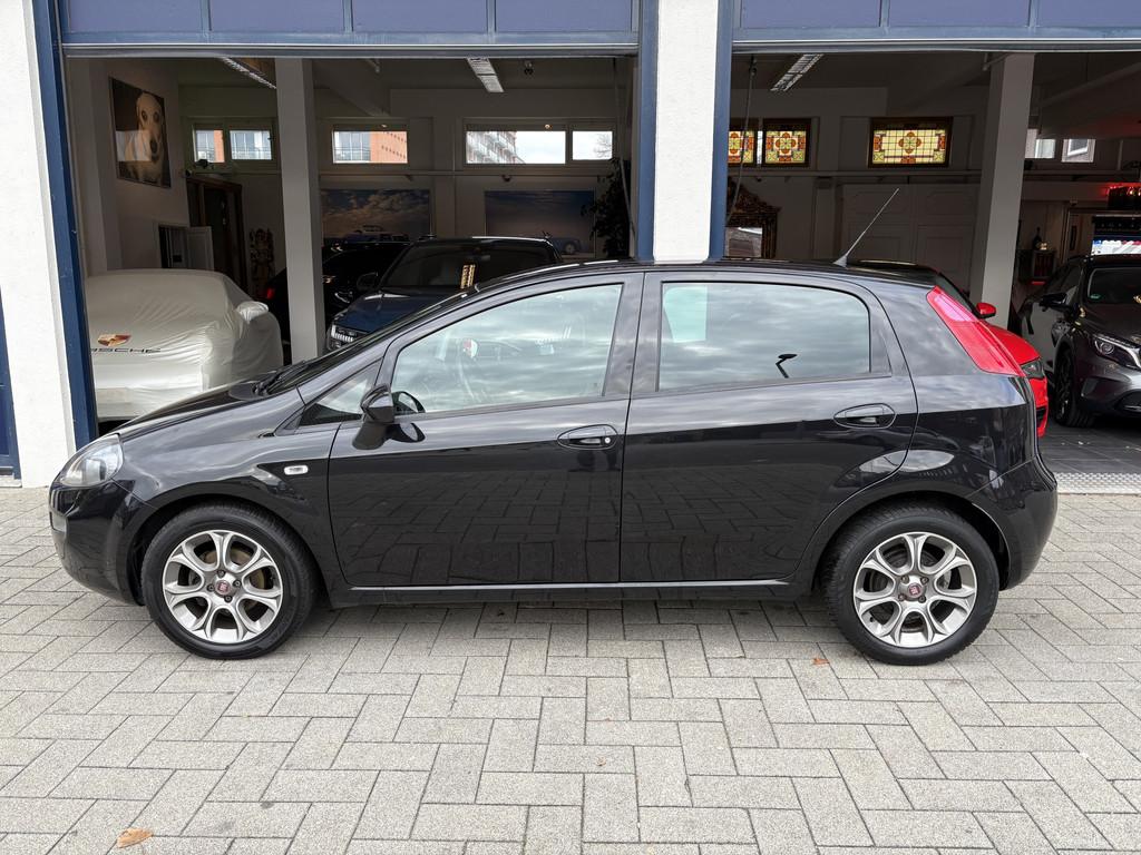 Fiat Punto Evo 0.9 TwinAir Sempre 1 EIGENAAR/NW APK/NAVI/TOP, Auto's, Voorwielaandrijving, 101 pk, Gebruikt, Euro 6
