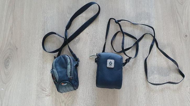 fototasje crumpler voor compact camera (lowepro verkocht), Audio, Tv en Foto, Fotografie | Fototassen, Zo goed als nieuw, Crumpler