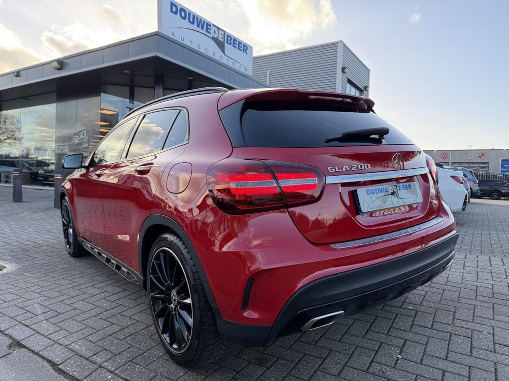 Mercedes-Benz GLA 200 AMG Night Trekhaak | Camera | Leer | E, Auto's, 12 maanden, 15 km/l, Gebruikt, Euro 6