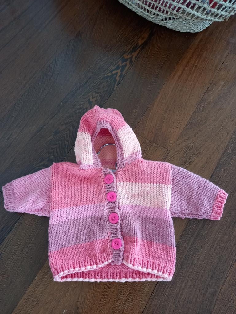 9 stuks vest trui broek muts mt 44 t/m 92 nieuw, Ophalen of Verzenden, Nieuw