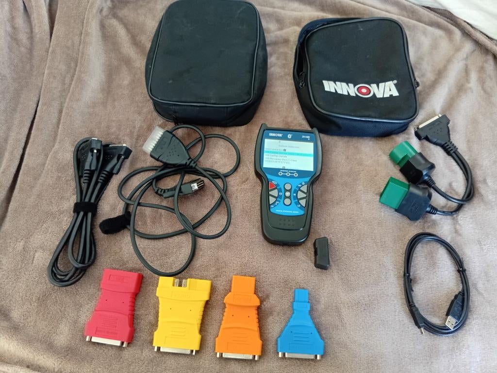Innova OBD2 diagnose tool met diverse adapters, Ophalen of Verzenden