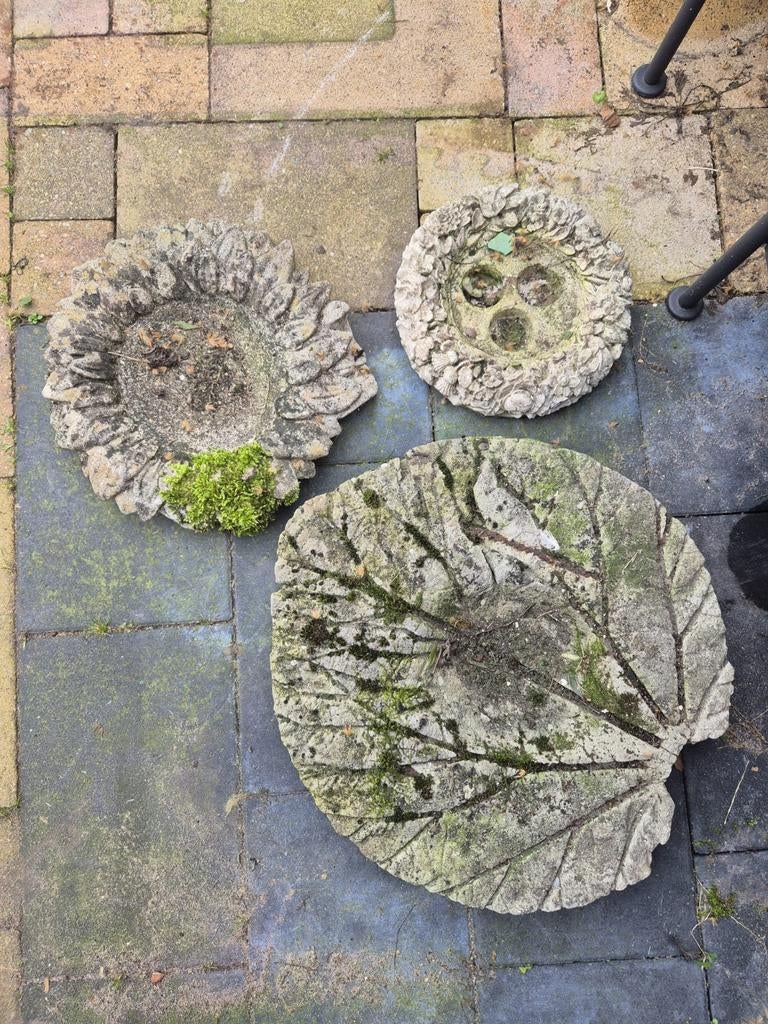 Stenen vogelbadje en theelichthouder, Ophalen, Gebruikt, Steen, Overige typen