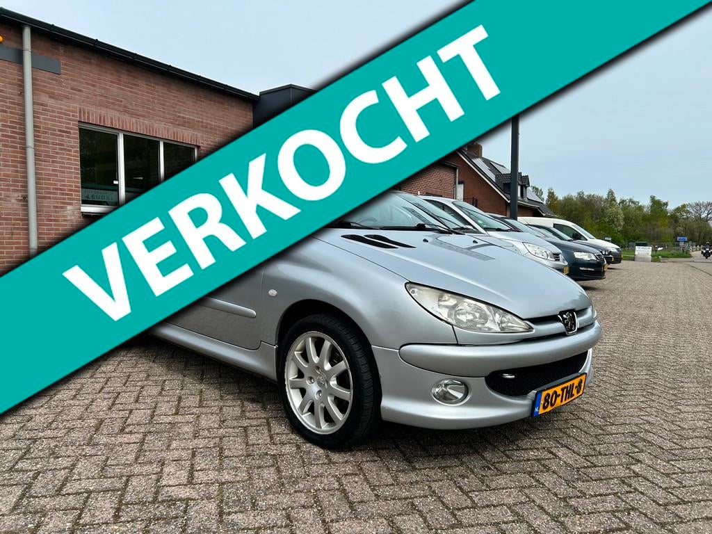 Peugeot 206 CC 1.6-16V Roland Garros // APK 9-4-2027 !, Voorwielaandrijving, Elektrische ramen, Gebruikt, 4 cilinders