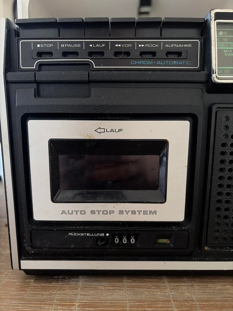 Universum 3-band radio recorder CTR 2747, Ophalen of Verzenden, Gebruikt, Radio