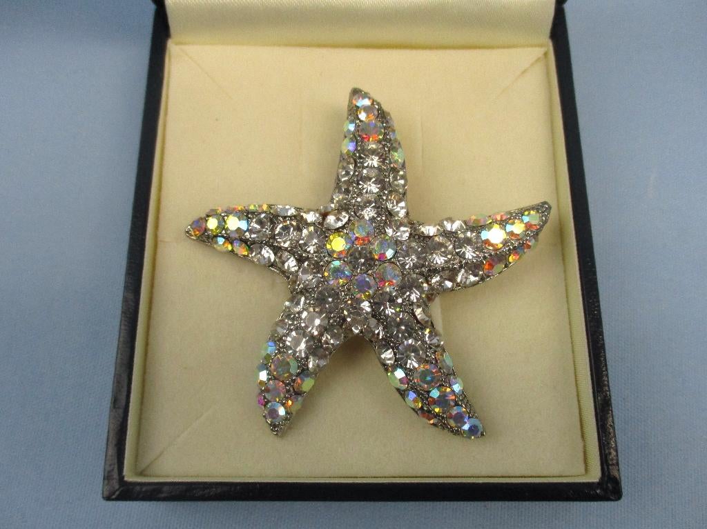 Atelier A G S Création  broche zeester met strass, Overige materialen, 4 tot 7 cm, Met strass, Ophalen of Verzenden