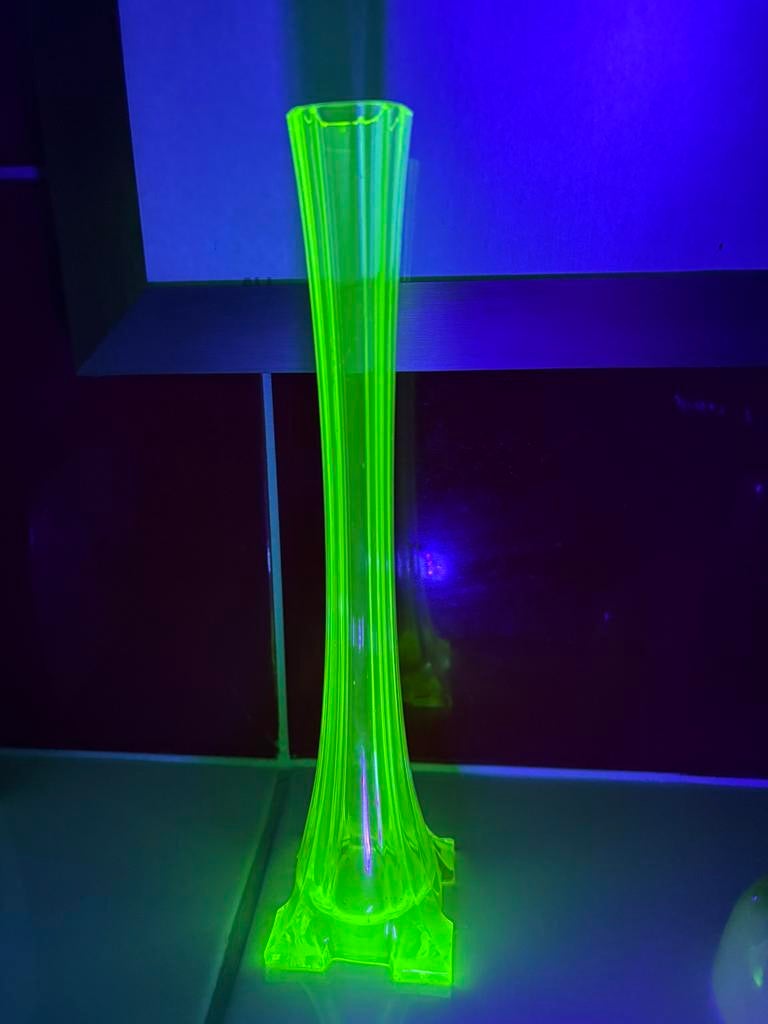 Art deco Uranium glas vaas 27 cm, Verzenden