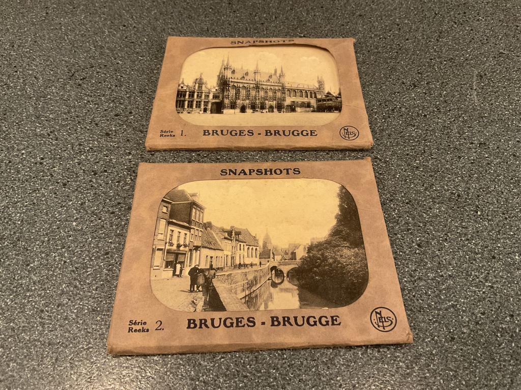 Twee Fotomapjes van Brugge Jaren 50, Ophalen of Verzenden, 1940 tot 1960, Gebruikt