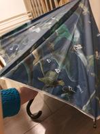 Paraplu met dinosaurusprint, Ophalen