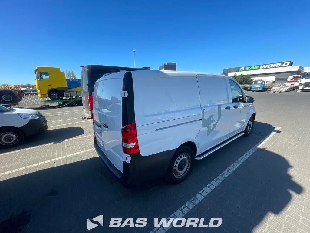 Mercedes Vito Koelwagen Afgesloten Bus Airco L2H1 Koeling Ke, Automaat, Gebruikt, 2217 kg, 116 pk