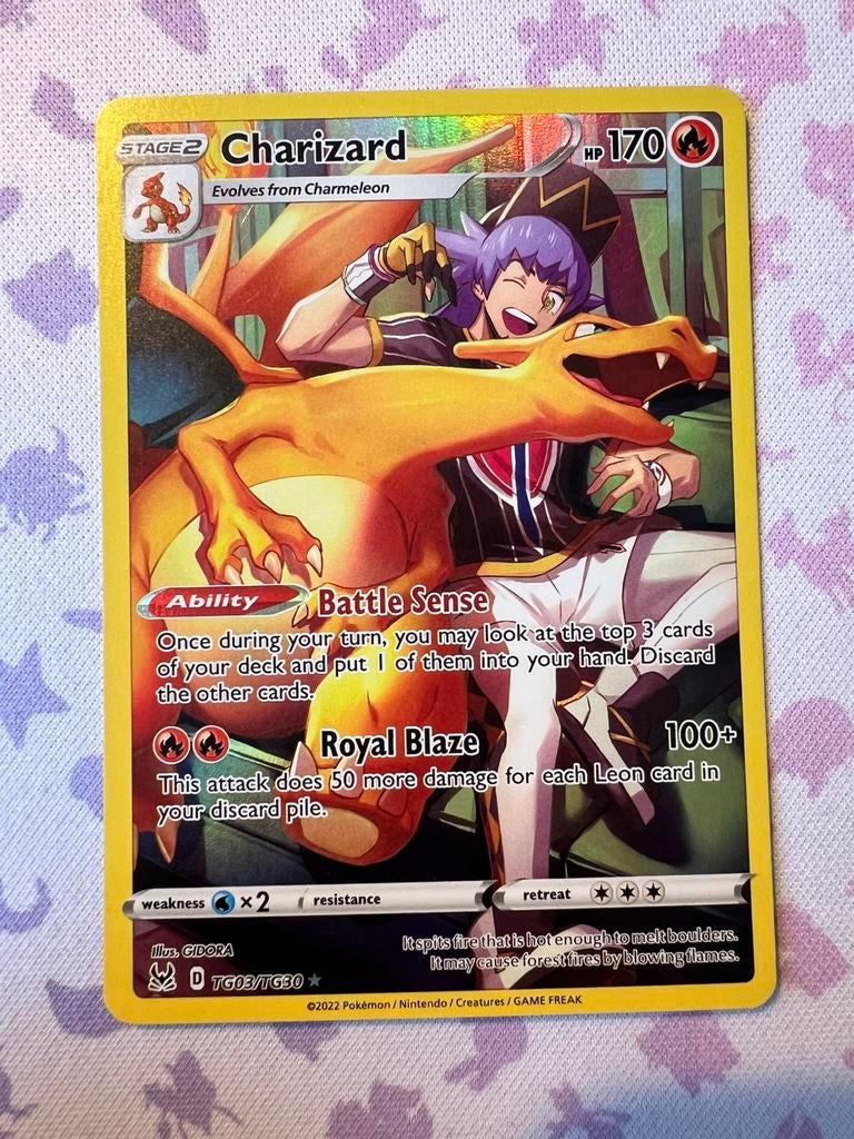 Charizard tg03 Lost Origin, Hobby en Vrije tijd, Verzamelkaartspellen | Pokémon, Ophalen of Verzenden, Zo goed als nieuw, Losse kaart