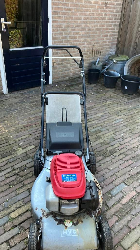 4 tak motor maaimachine, Tuin en Terras, Grasmaaiers, Ophalen, Cirkelmaaier, Gebruikt, Benzine-grasmaaier