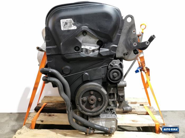 Motor van een Volvo V40, Auto-onderdelen, Gebruikt, -, -, Ophalen of Verzenden