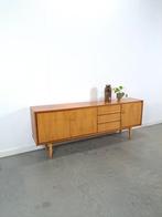 Mid-century notenhout fineer dressoir met 3 lades, Gebruikt, Met deur(en), Vintage, Ophalen of Verzenden