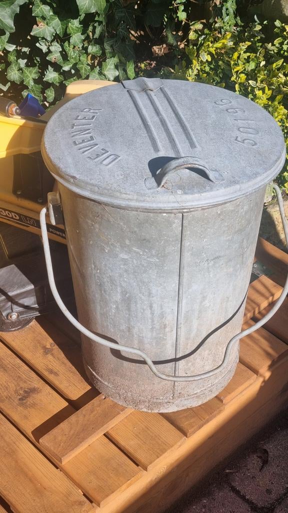 Vintage Zinken Vuilnisbak Deventer Jaren '70 - Goede Staat, Antiek en Kunst, Antiek | Overige Antiek, Ophalen of Verzenden