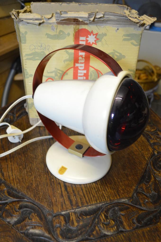 1950/1960 zgan PHILIPS retro intraphil warmte/ rode  lamp, Verzamelen, Ophalen of Verzenden, Huis en Inrichting