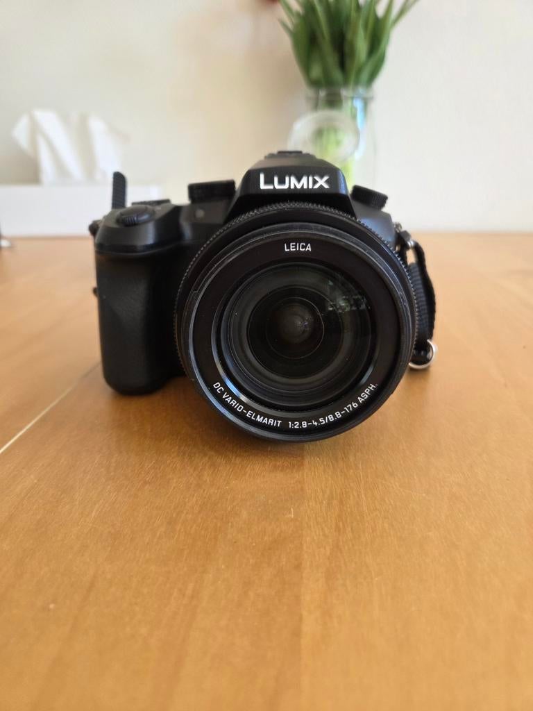 Panasonic DMC-FZ2000 camera, Gebruikt, Compact, Ophalen of Verzenden, Overige Merken