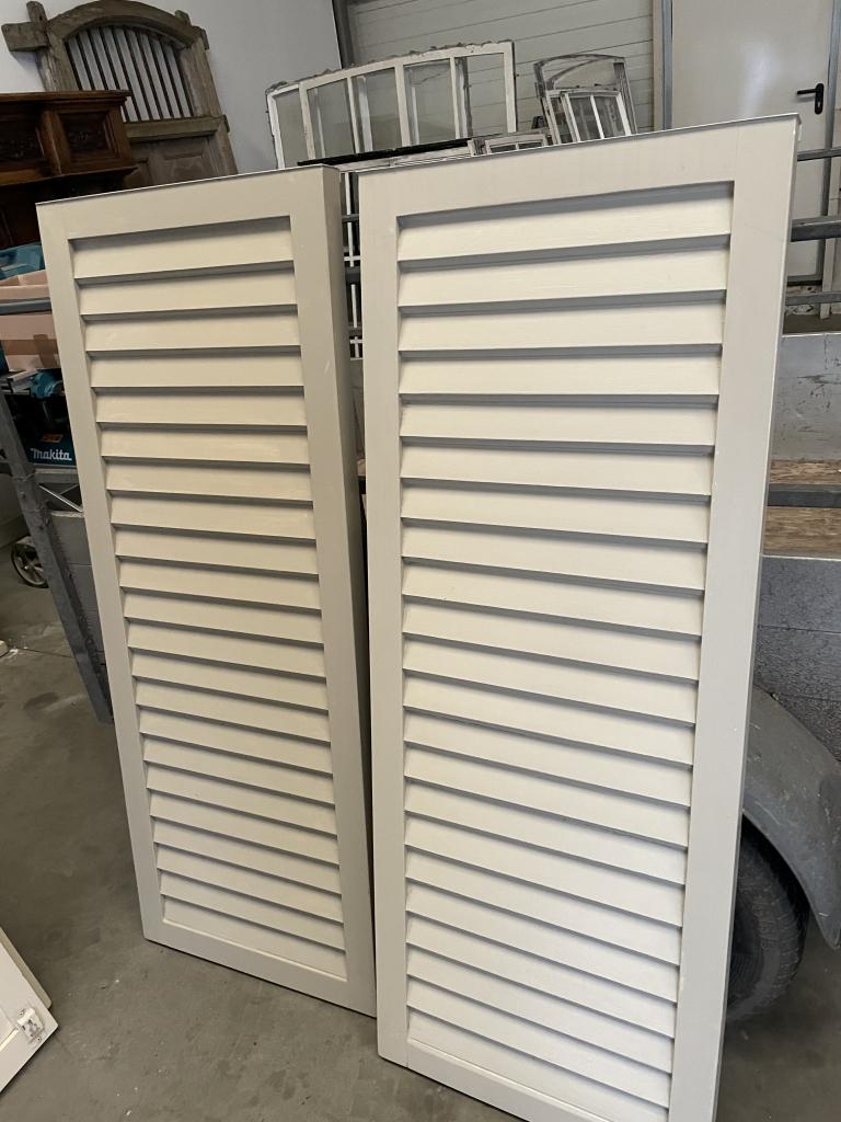 Prachtige massieve meranti raamluiken  (17 stuks), La belle porte, Jurgen.hoogenboezem@gmail.com, Overige typen, Zo goed als nieuw